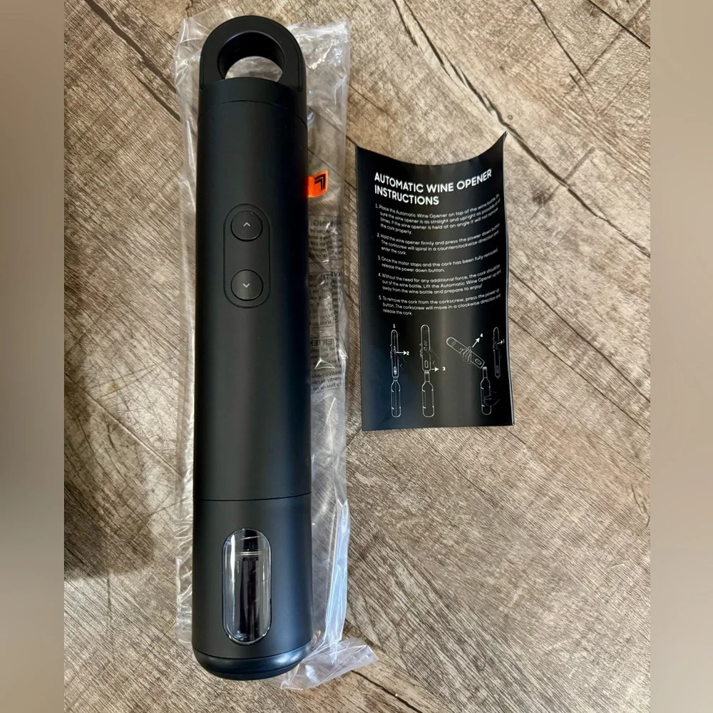 Sharpen Image Automatic Electric Wine‎ Opener w/ Foil Cutter – NWT
